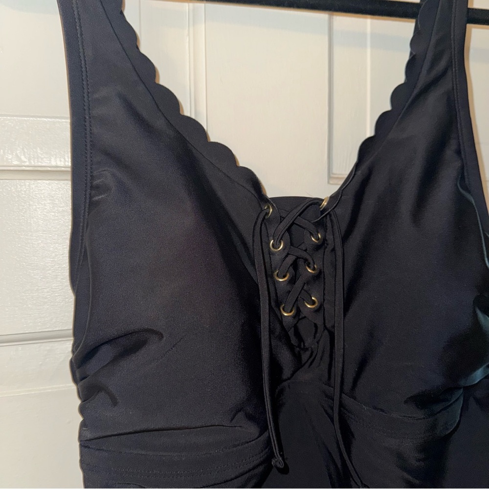 Kona Sol Scallop One Piece Black Swimsuit 14W